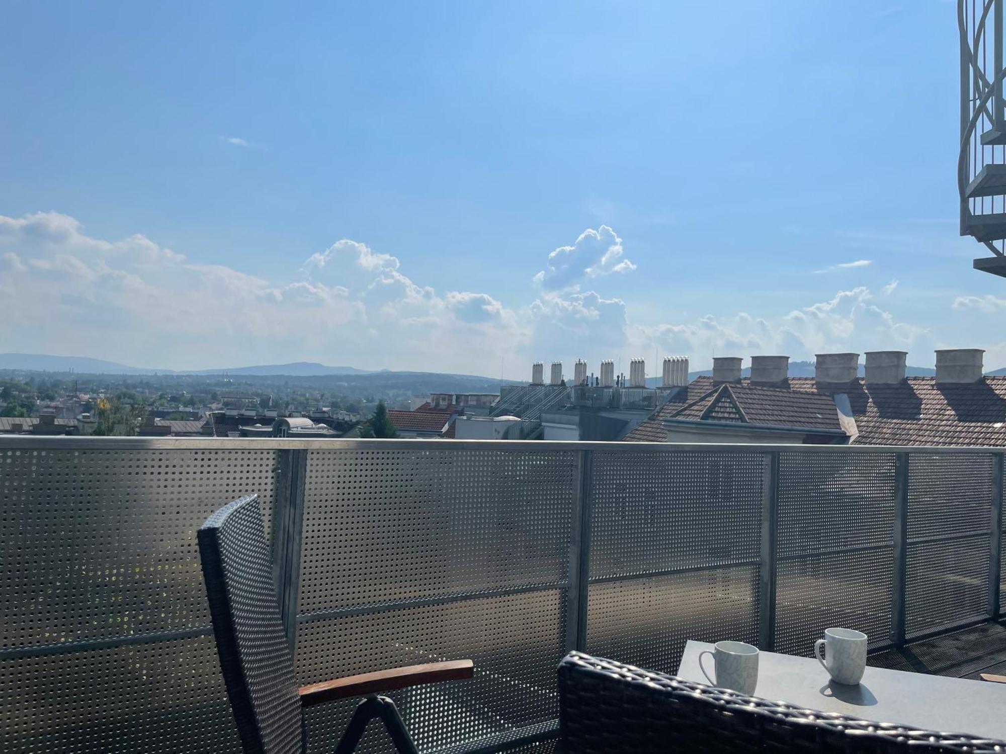 Rooftop Terrace- Panoramablick Ueber Wienアパートメント エクステリア 写真